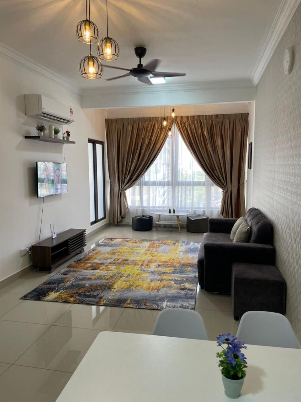 Homestay Shah Rizki@Bali Resident Melaka-Muslim Friedly Buitenkant foto